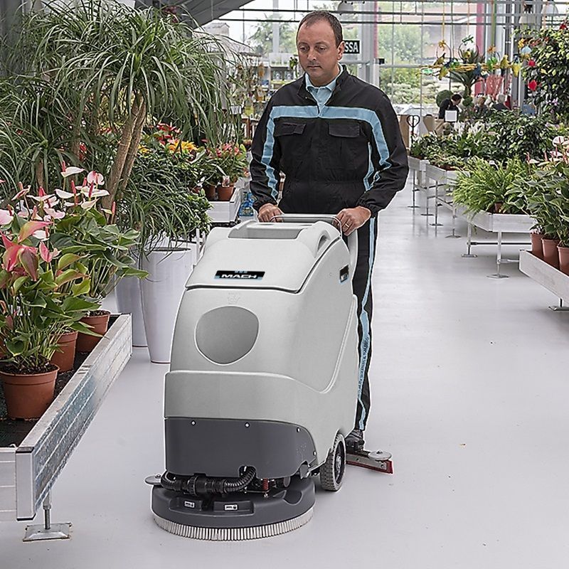 fregadora industrial eléctrica batería M500