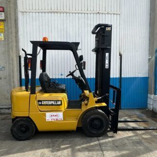 Carretilla diésel Caterpillar DP20K capacidad 2000kg-elevación dúplex 4m